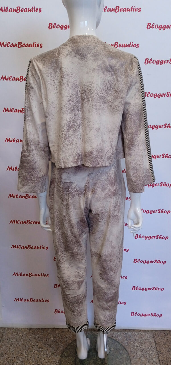 abito-completo-roberta-biagi-giacca-e-pantaloni-bicolore-bloggershop-milanbeauties (6)